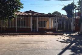 Casa en venta en Fernando de la Mora Zona Norte sobre calle asfaltada 