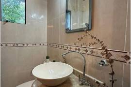 ¡Casa en Venta en San Lorenzo, Barrio Barcequillo! Oportunidad Imperdible