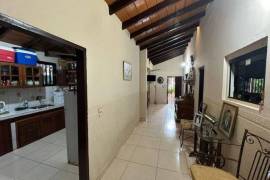 ¡Casa en Venta en San Lorenzo, Barrio Barcequillo! Oportunidad Imperdible